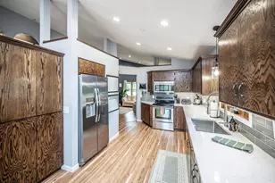 10060 208th St W, Lakeville, MN 55044 - Photo 22
