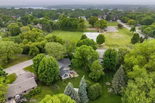 10060 208th St W, Lakeville, MN 55044 - Photo 4