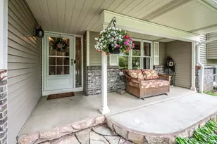 10060 208th St W, Lakeville, MN 55044 - Photo 14
