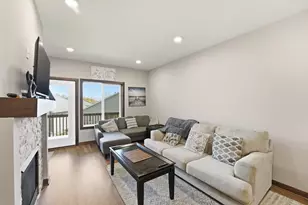 8011 Winfield Rd, Rockford, MN 55373 - Photo 12