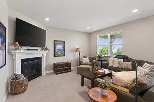 4795 Copper Cir, Woodbury, MN 55125 - Photo 8