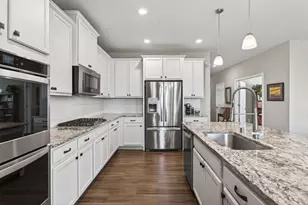 4795 Copper Cir, Woodbury, MN 55125 - Photo 6