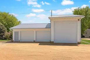 641 Summit Ave, Balaton, MN 56115 - Photo 10