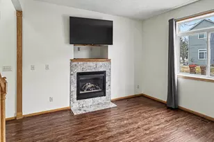 665 Kingfisher Ln, Woodbury, MN 55125 - Photo 8