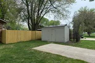1260 Truman Ave, Owatonna, MN 55060 - Photo 8
