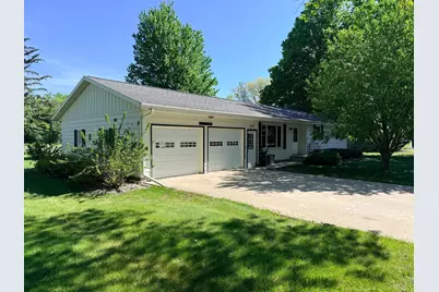 830 Clark Street, Walnut Grove, MN 56180 - Photo 2