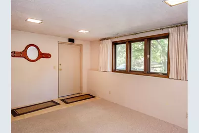 688 W Wentworth Avenue, Mendota Heights, MN 55118 - Photo 14