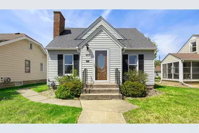 619 12th Avenue N, South Saint Paul, MN 55075 - Photo 1