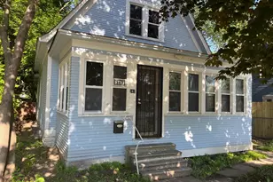 242 Penn Ave N, Minneapolis, MN 55405 - Photo 1
