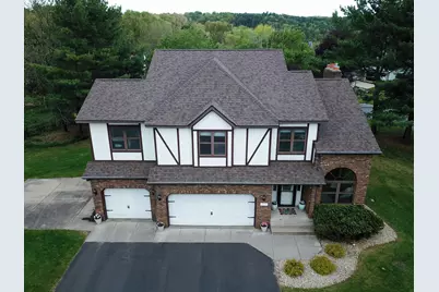 1501 Grover Road, Eau Claire, WI 54701 - Photo 2