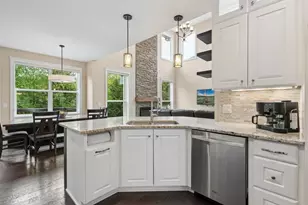 1202 Rosemary Ln, Chaska, MN 55318 - Photo 10