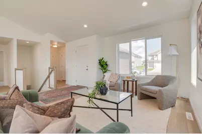 2575 Golden Lane S, Fargo, ND 58104 - Photo 12