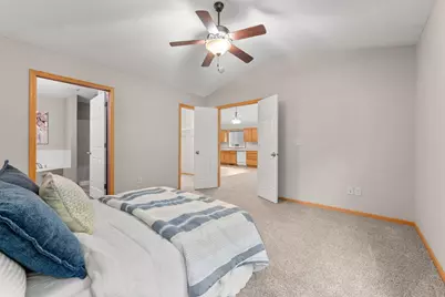 74 Crown Pointe Curve, Hudson, WI 54016 - Photo 14