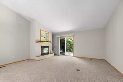 74 Crown Pointe Curve, Hudson, WI 54016 - Photo 6