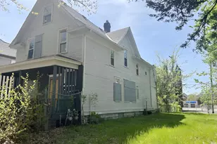 686 Sherburne Ave, Saint Paul, MN 55104 - Photo 2