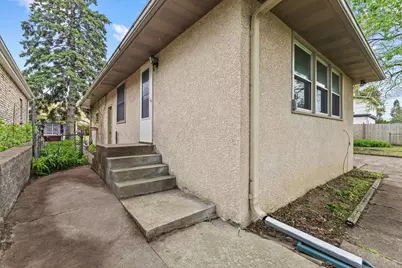 2085 Hamline Avenue N, Roseville, MN 55113 - Photo 34