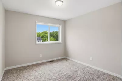 4634 9th Street NE, Saint Cloud, MN 56304 - Photo 10
