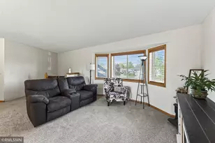 6124 258th St, Wyoming, MN 55092 - Photo 16