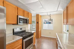 9032 Morgan Ave S, Bloomington, MN 55431 - Photo 12