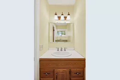 9032 Morgan Avenue S, Bloomington, MN 55431 - Photo 20