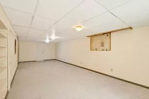 9032 Morgan Ave S, Bloomington, MN 55431 - Photo 26