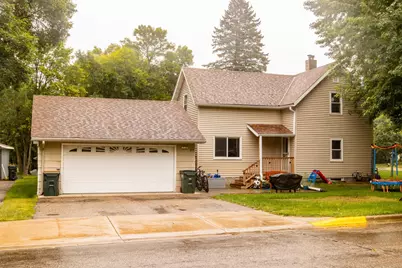 317 3rd Avenue W, Osakis, MN 56360 - Photo 2