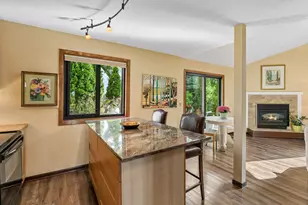 5410 Sanibel Dr, Minnetonka, MN 55343 - Photo 4