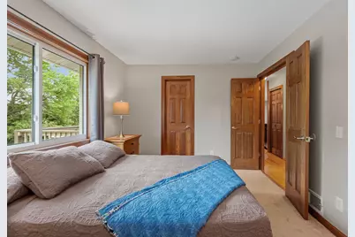 14221 11th Avenue S, Burnsville, MN 55337 - Photo 10
