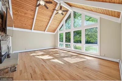 5931 Hobe Lane, White Bear Township, MN 55110 - Photo 12