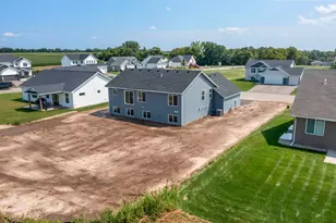 106 Maple Ct, Cannon Falls, MN 55009 - Photo 72