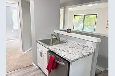 1002 Burgess Street, Saint Paul, MN 55103 - Photo 6