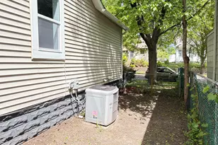 1002 Burgess St, Saint Paul, MN 55103 - Photo 4