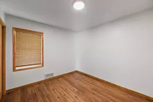 212 E Minnesota St, Saint Joseph, MN 56374 - Photo 28