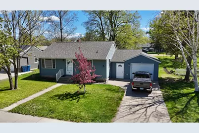 212 E Minnesota Street, Saint Joseph, MN 56374 - Photo 2