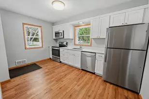 212 E Minnesota St, Saint Joseph, MN 56374 - Photo 12