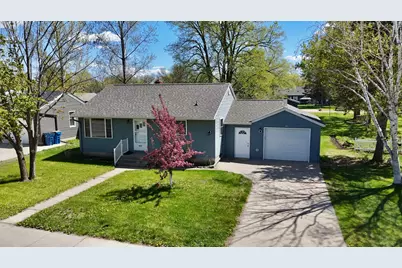 212 E Minnesota Street, Saint Joseph, MN 56374 - Photo 2
