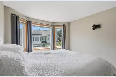 944 Fairfield Way, Minnetonka, MN 55305 - Photo 20