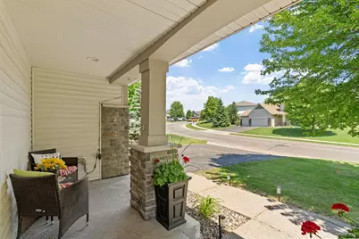 6290 Hedgecroft Avenue S, Cottage Grove, MN 55016 - Photo 6