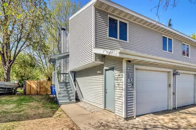 2303 18th Street S, Fargo,  58103 - Photo 2