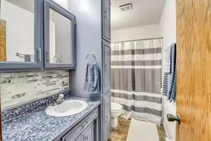 2303 18th St S, Fargo,  58103 - Photo 20