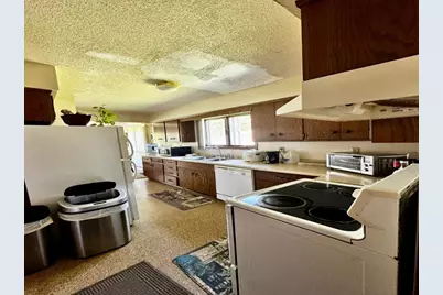1821 28th Street NW, Rochester, MN 55901 - Photo 8