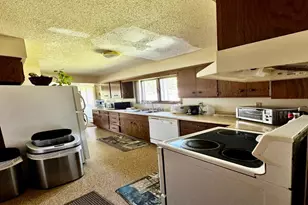 1821 28th St NW, Rochester, MN 55901 - Photo 8