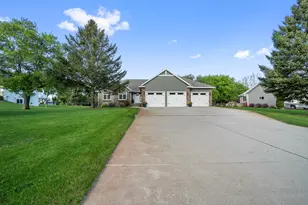 4201 Rue De Frenchman NE, Alexandria, MN 56308 - Photo 42