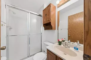 5831 Shores Dr, Brooklyn Center, MN 55429 - Photo 18