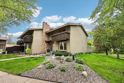 28 Birnamwood Drive, Burnsville, MN 55337 - Photo 4
