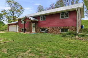 1237 County Rd N, Roberts, WI 54023 - Photo 32