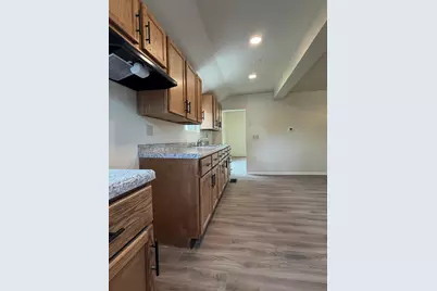 506 E Mondale Street, Elmore, MN 56027 - Photo 8