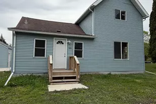 506 E Mondale St, Elmore, MN 56027 - Photo 1