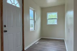 506 E Mondale St, Elmore, MN 56027 - Photo 12