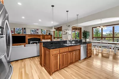 19700 Oak Grove Avenue, Prior Lake, MN 55372 - Photo 12